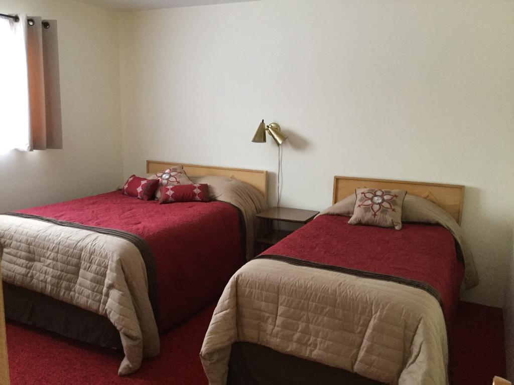 Cedars Motel Ironwood Luaran gambar