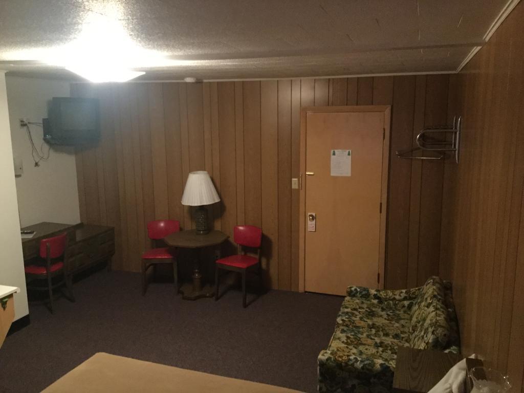 Cedars Motel Ironwood Luaran gambar