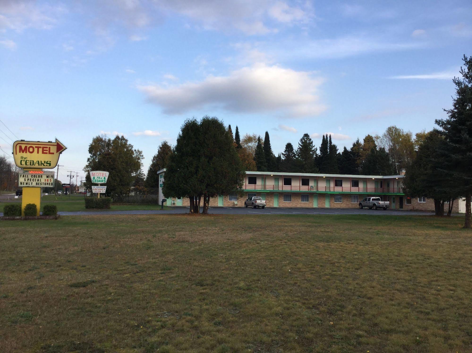 Cedars Motel Ironwood Luaran gambar
